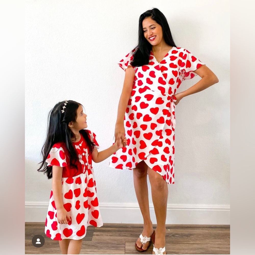 Mommy & me hearts matching dresses!